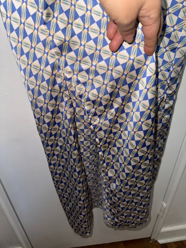 Eilsta by CSN women’s dress size L 100% Pol Silk - Image 4