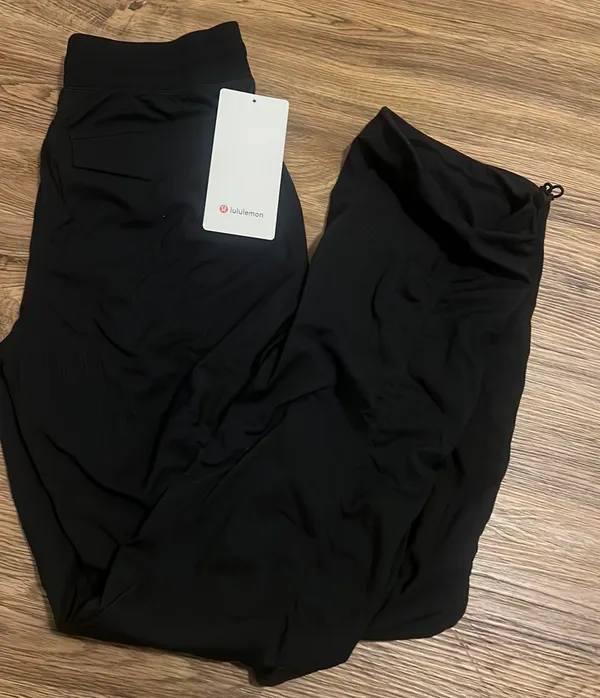 Lululemon Dance Studio Relaxed-Fit Mid-Rise Cargo Pant - Image 2