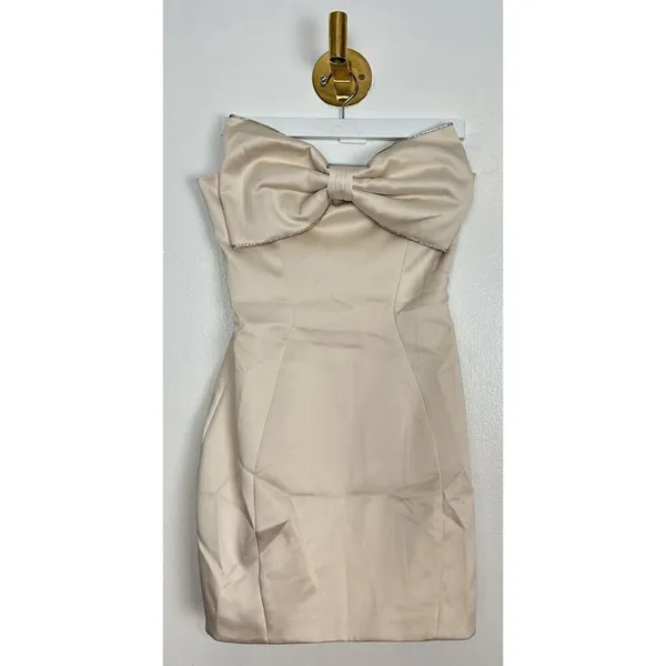HOUSE OF CB Ariella Satin Crystal Embellished Bow Dress in Ivory Size Small - Image 6