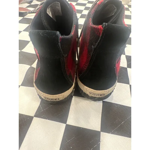 Sorel winter insulated Red Buffalo Plaid Waterproof Duck Boots size 10 Women's - Image 5