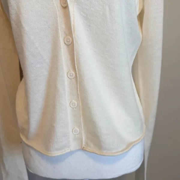 NWT Skims featherweight Cashmere cardigan women's size medium in egret ivory - Image 10