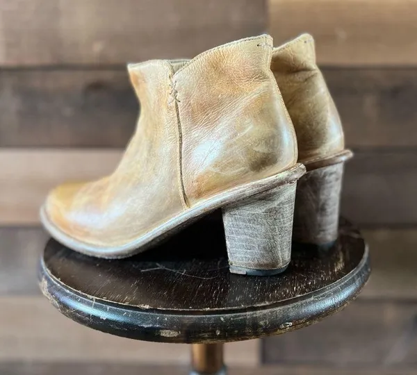 Bed Stu Distressed Leather Ankle Boots – Handmade in Mexico – Size 8 - Image 7