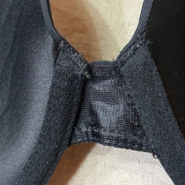 Victoria's Secret Black Perfect Coverage Bra 36C Smooth Underwire T-Shirt Basic - Image 4