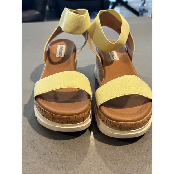 Steve Madden Elba Yellow Elastic Platform Wedge Sandals Women's 8.5M‎ - Image 2