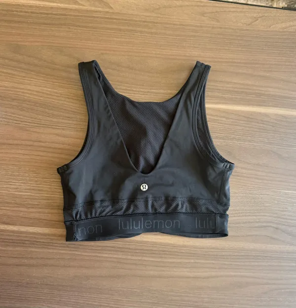 lululemon athletica Black Mesh-Back Sports Bra with Branded Underband - Image 4