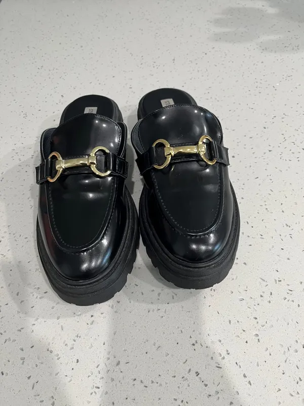 Steve Madden women’s Sandals - Image 3