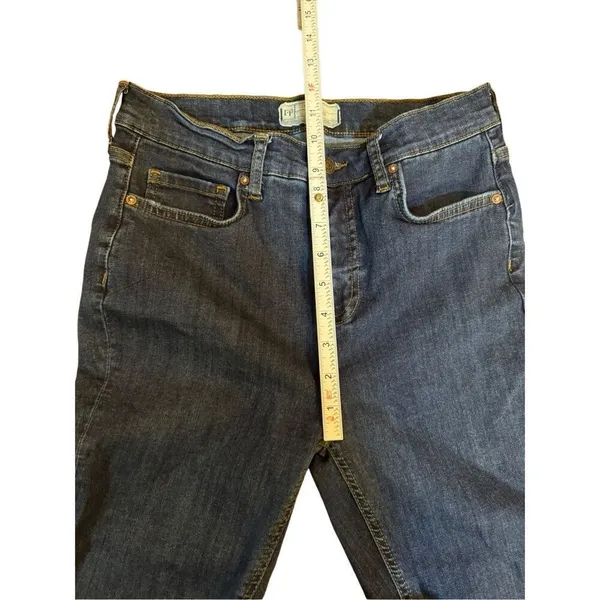 Free‎ People Distressed Slim Curvy Fit Denim Jeans Size 29 - Image 5