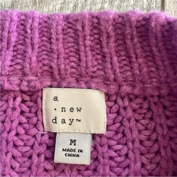 A New Days Size Medium Purple Crewneck Pullover Sweater - Image 4