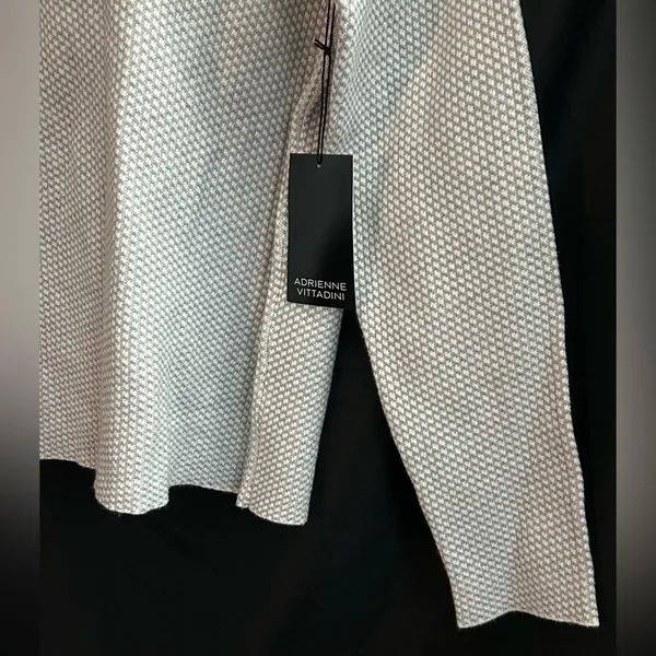 Adrienne Vittadini Heather Light Gray Textured Mock Cowl Sweater Women’s MD NWT - Image 6