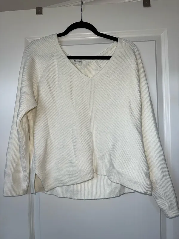 Abercrombie Sweater - Image 2