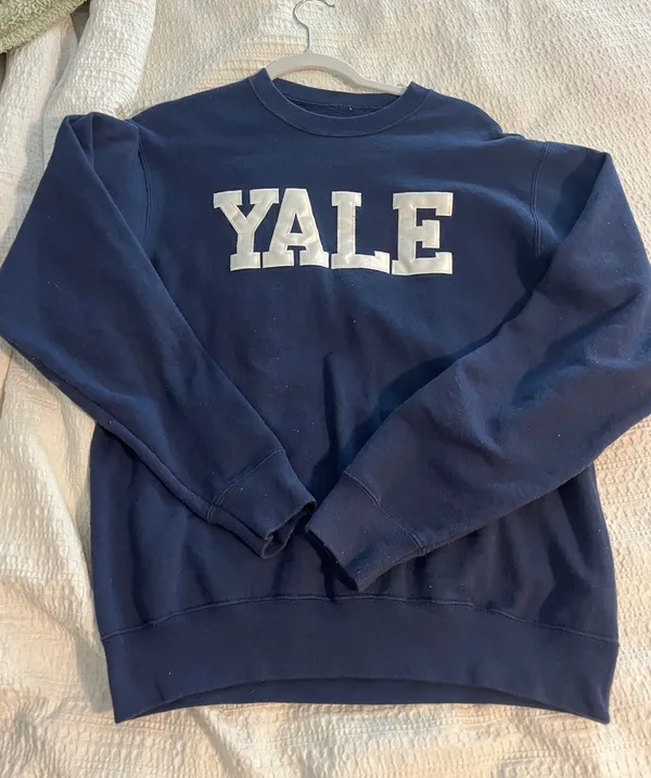 Yale navy blue crew neck - Image 3