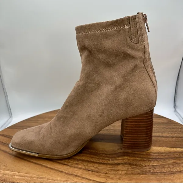 Steve Madden Nourish Faux Suede Square Toe Ankle Boots Block Heel Women's‎ 9.5M - Image 6