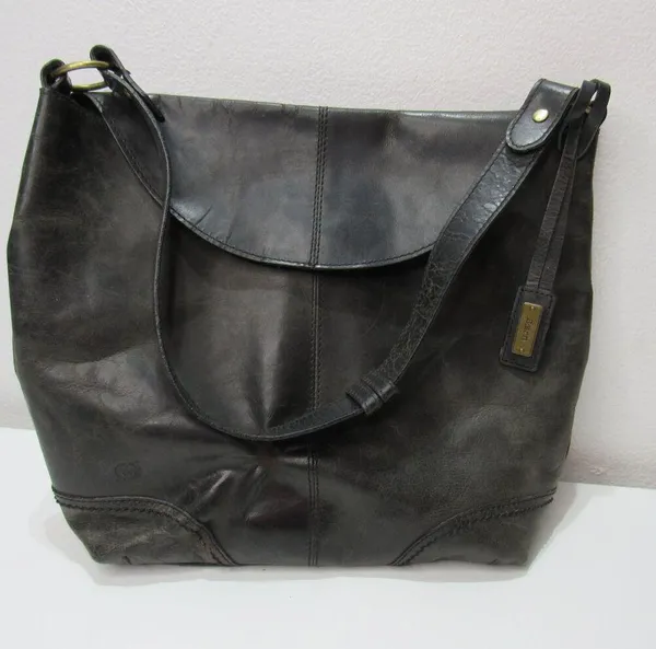Born Black Leather Shoulder Bag Flip Opening Boho Classic Goth Minimalist - Image 2