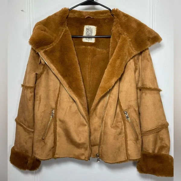 Wiya / Boutique Faux Suede Fur Full Zip Moto Jacket Camel Sz Medium - Image 9