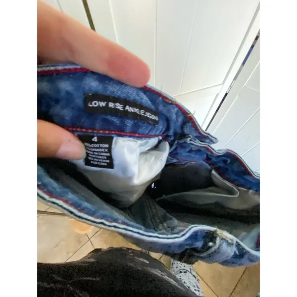 Rue 21‎ Womens Jeans Sz 4 Low Rise Ankle Jegging Distressed Destroyed Ripped - Image 9
