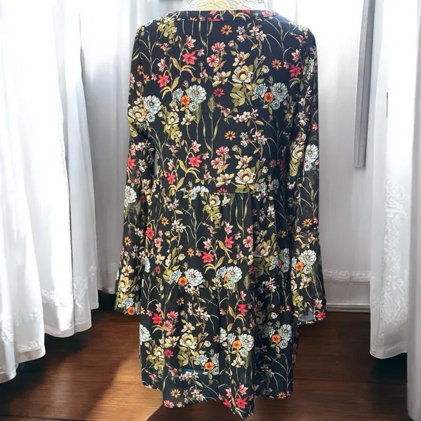 Altar'd State Floral Babydoll Mini Dress Black‎ V-Neck Bell Sleeve Small - Image 3