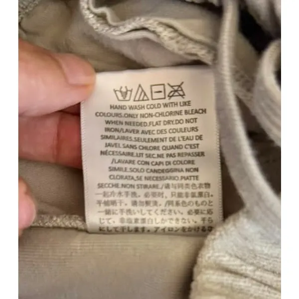 Fear of God Essentials Women's Resort Terry Jogger Pant in Seal Gray sz. S - Image 9
