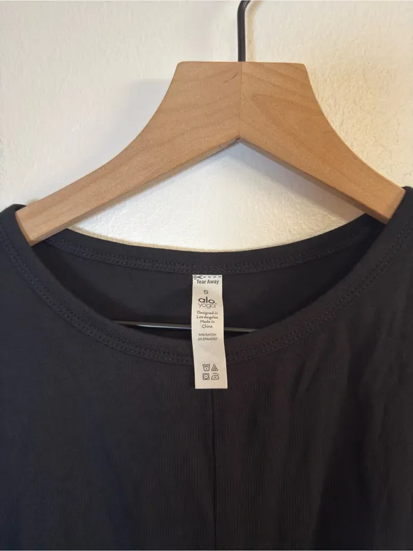 Alo Yoga Cover Tank - Image 4