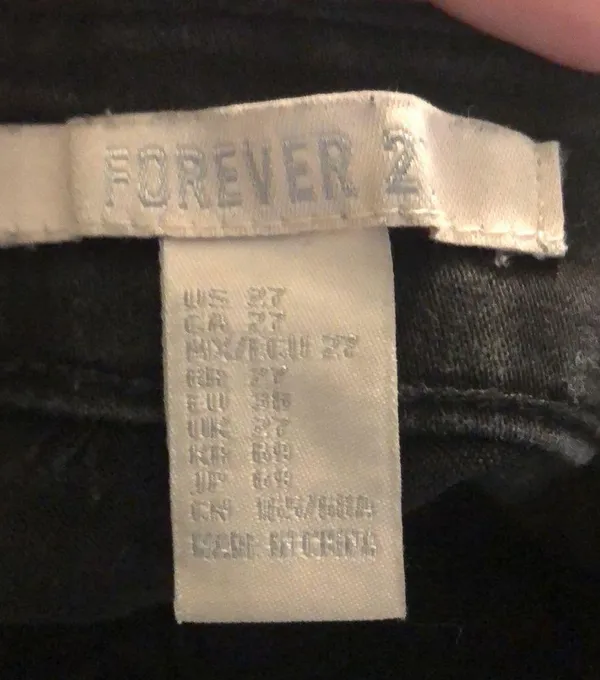 🔹4 for $30 Forever21 Skinny Jeans - Image 4