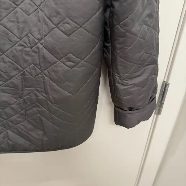 Patagonia Grey Jacket - Image 7