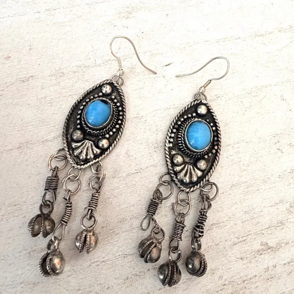 Vintage Tibetan Style Faux Turquoise Dangle Earrings Silver Tone Boho Festival E - Image 2