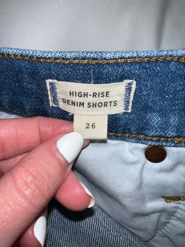 Madewell High Rise Denim Mid Length Jean Shorts - Image 3
