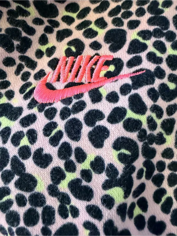 Nike Women's All Over Leopard Print Pink Crew Sweatshirt - Image 3