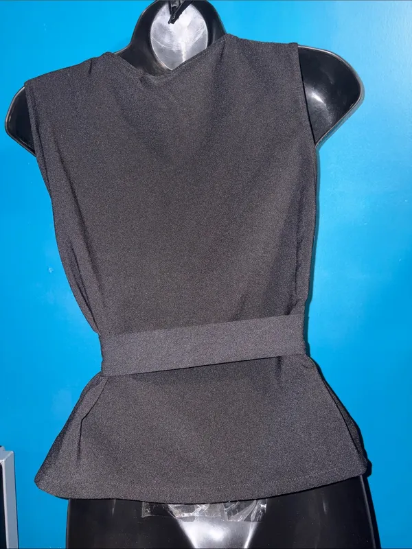 SheIn Black & White Sleeveless Peplum Tie-Waist Top - Image 4