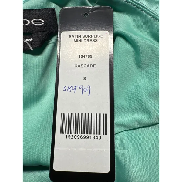 Bebe Mini Dress Sleeveless V-Neck Ruched Cocktail Party Dress‎ - Image 6
