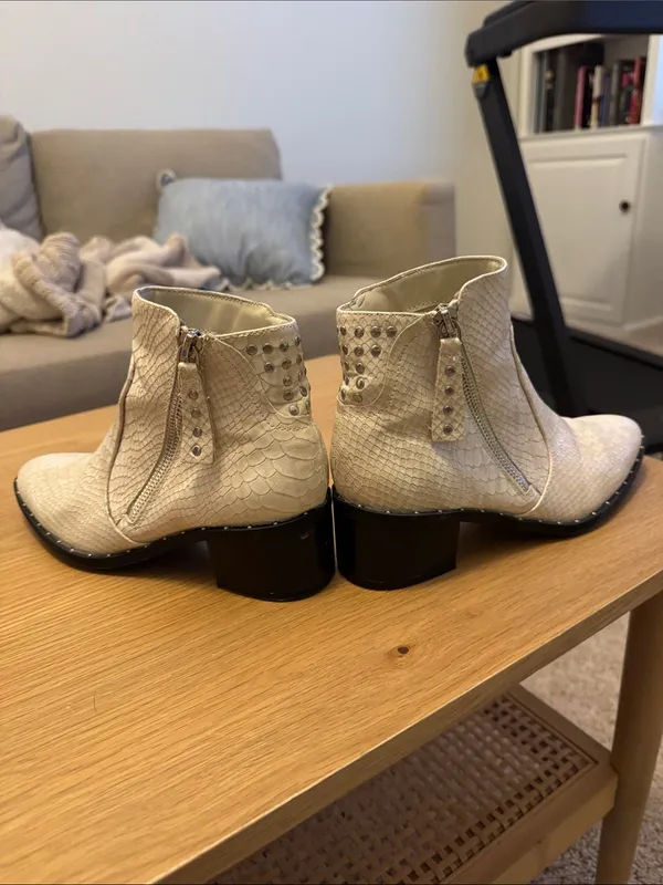 Fergalicious Textured Cream Ankle Boots with Side Zip - Image 6