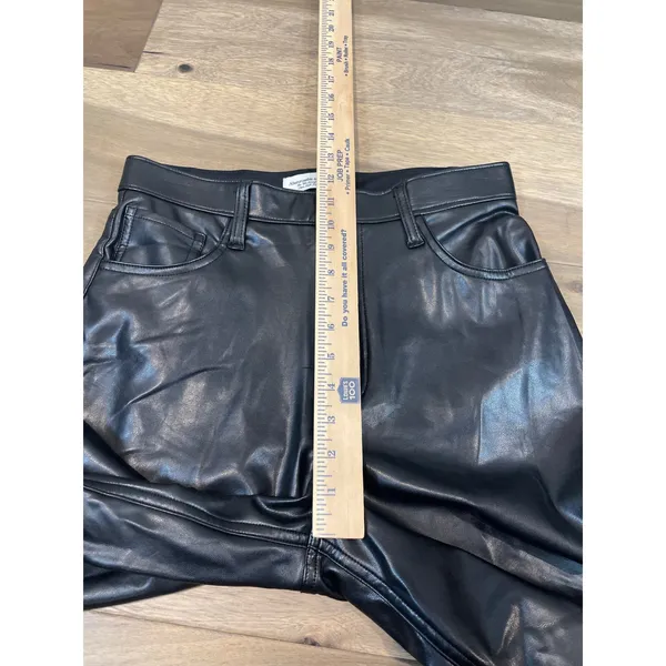 Abercrombie & Fitch ’90s Straight Ultra High Rise Faux Leather Pants Sz 6 Black - Image 4