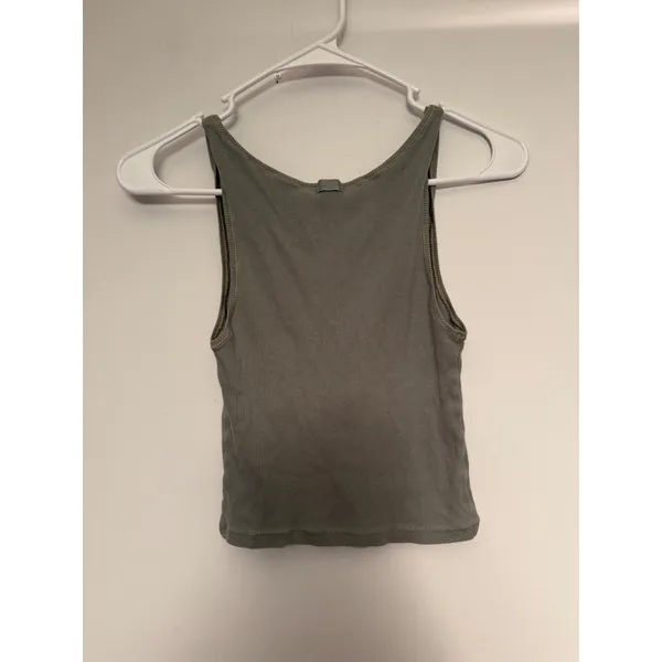SKIMS Ribbed Scoop Neck Tank Top Sage Green‎ Sleeveless Crop Top Womens Size M - Image 3