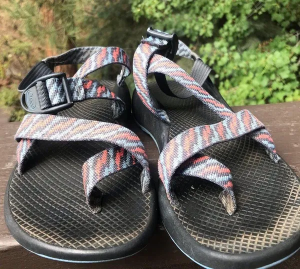 Chacos Strappy Red Blue Sandals Women’s Size 9 - Image 2