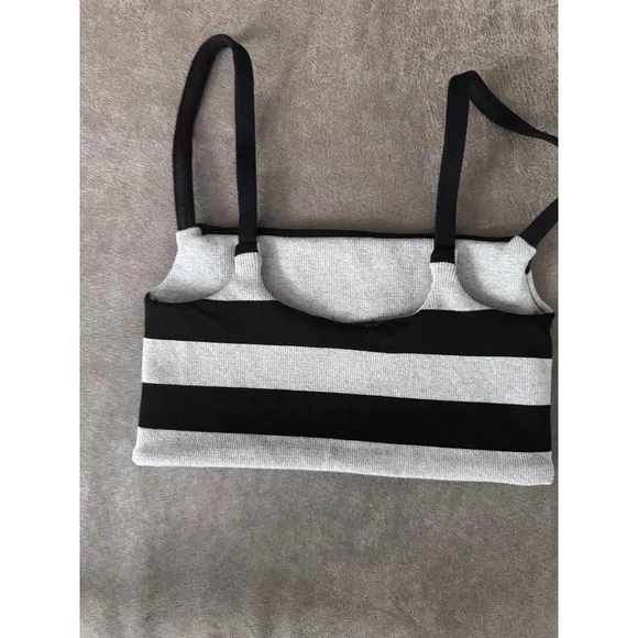 Free People Movement Tighten Up Reversible Bra Black Combo Striped M/L NEW - Image 3