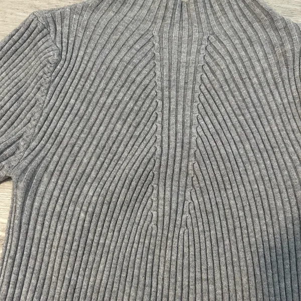 Ribbed mock neck sweater long sleeve tight sculpting sweater - Image 2