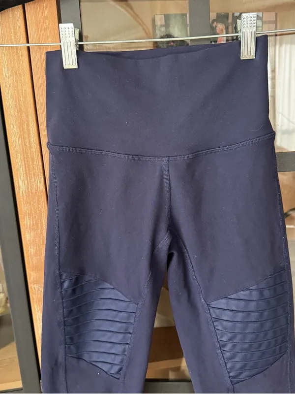 ALO navy moto leggings high waisted rise mesh ribbed y2k rich glossy - Image 6