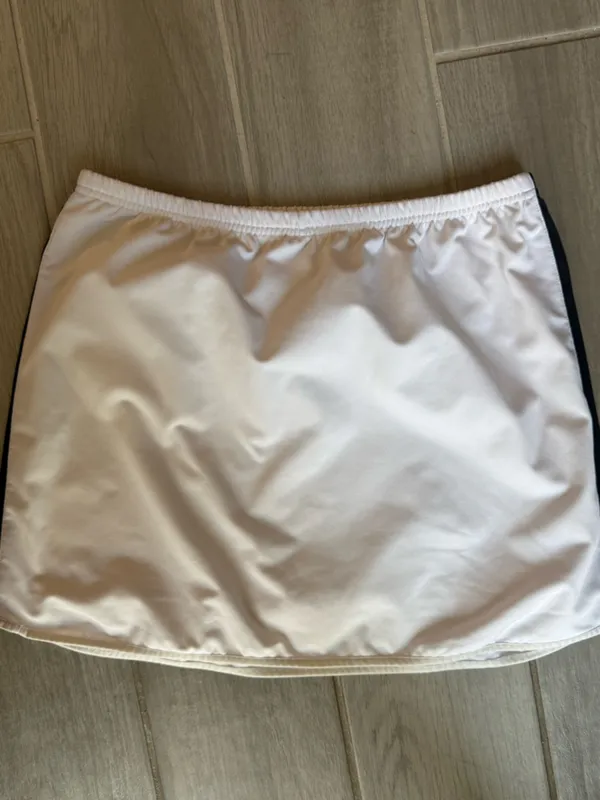 Diadora White Athletic Tank with Black Label Pink - Image 5