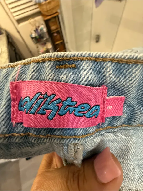 Edikted Light Blue High-Rise Frayed Hem Jean Shorts - Image 7