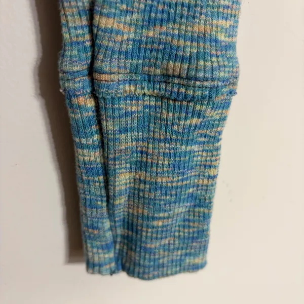 We The Free People Cold Shoulder Ribbed Knit‎ Space Dye Top Blue Purple Small - Image 2