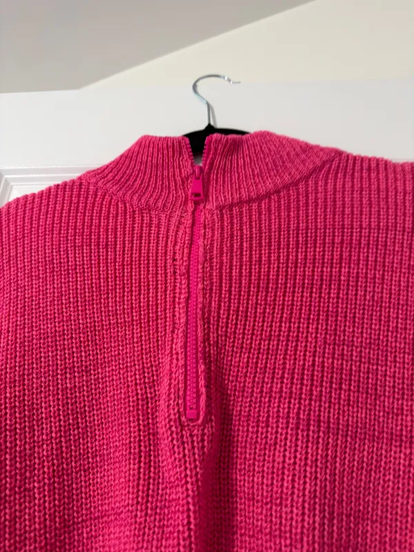 Pink knit quarter zip Size L - Image 2