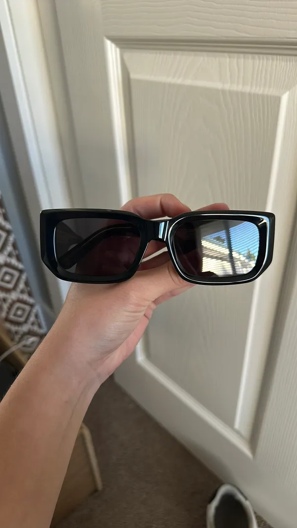 Quay Sunglasses - Image 5
