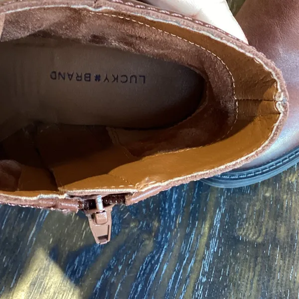 Lucky Brand Brown Leather Ankle Boots size 6.5 EUC - Image 7
