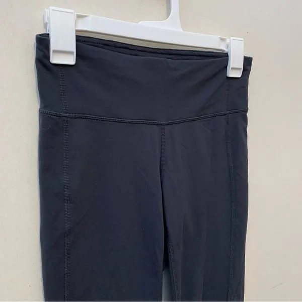 Athleta Blue Revelation Capri Leggings Cropped 921636 Womens Size Small - Image 3