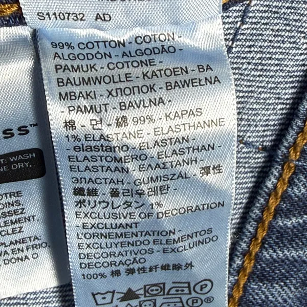 Levis 501 Original Fit Jeans Womens 25 Blue Denim Straight Leg Button Fly 9426 - Image 10