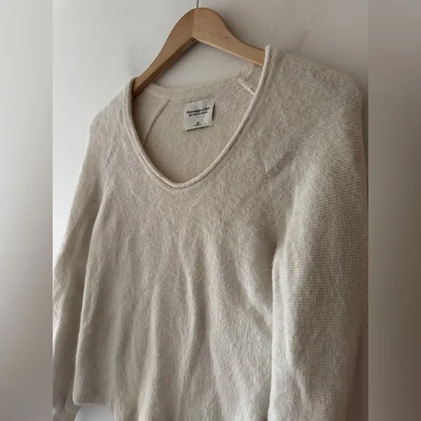 Abercrombie & Fitch Cream Soft A&F Collection Cozy Fuzzy Sweater‎ - Image 2