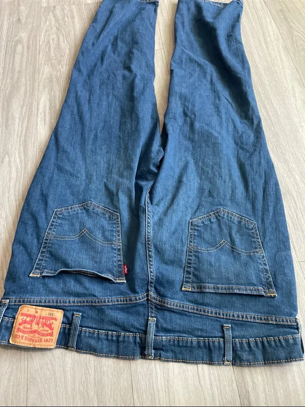 Levi's Women's Blue Boot Cut Jeans - Image 2