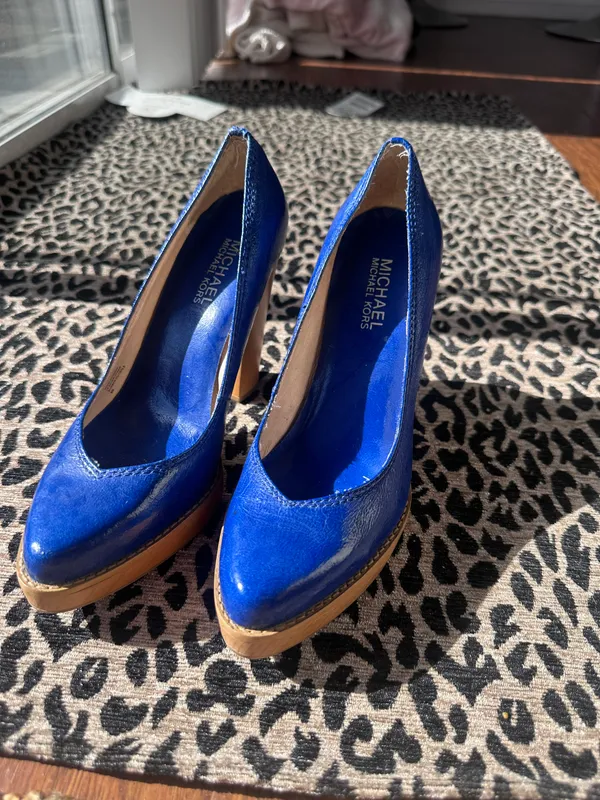 Royal blue Michael Kors platform leather heels  - Image 5