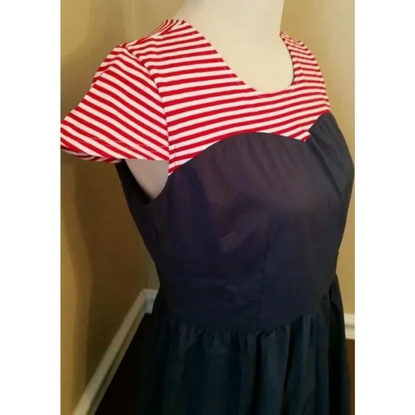 Red White & Blue Striped Top Cap Sleeve Fit & Flare Dress Nautical Size Small - Image 3