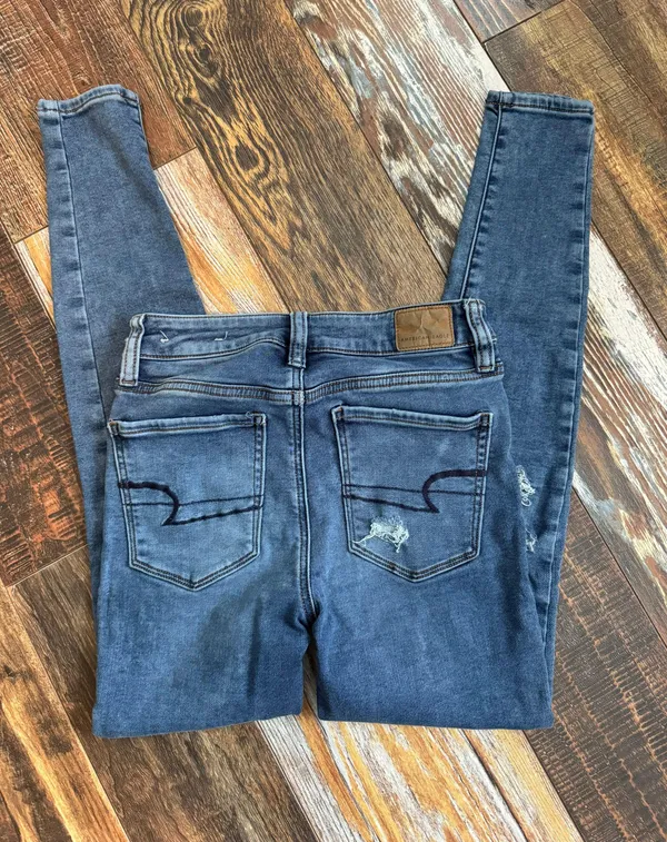 American Eagle Outfitters Next Level Stretch Jeans - Image 4