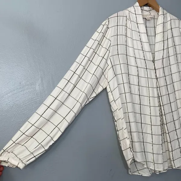 Michael Kors Shirt Size XL Ivory Windowpane Plaid White Metallic Gold Popover - Image 2